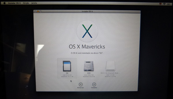 Instalar Mac OS X en una tarjeta SD es tan simple como escoger dicha unidad durante el proceso y luego acabar la instalación de la forma habitual