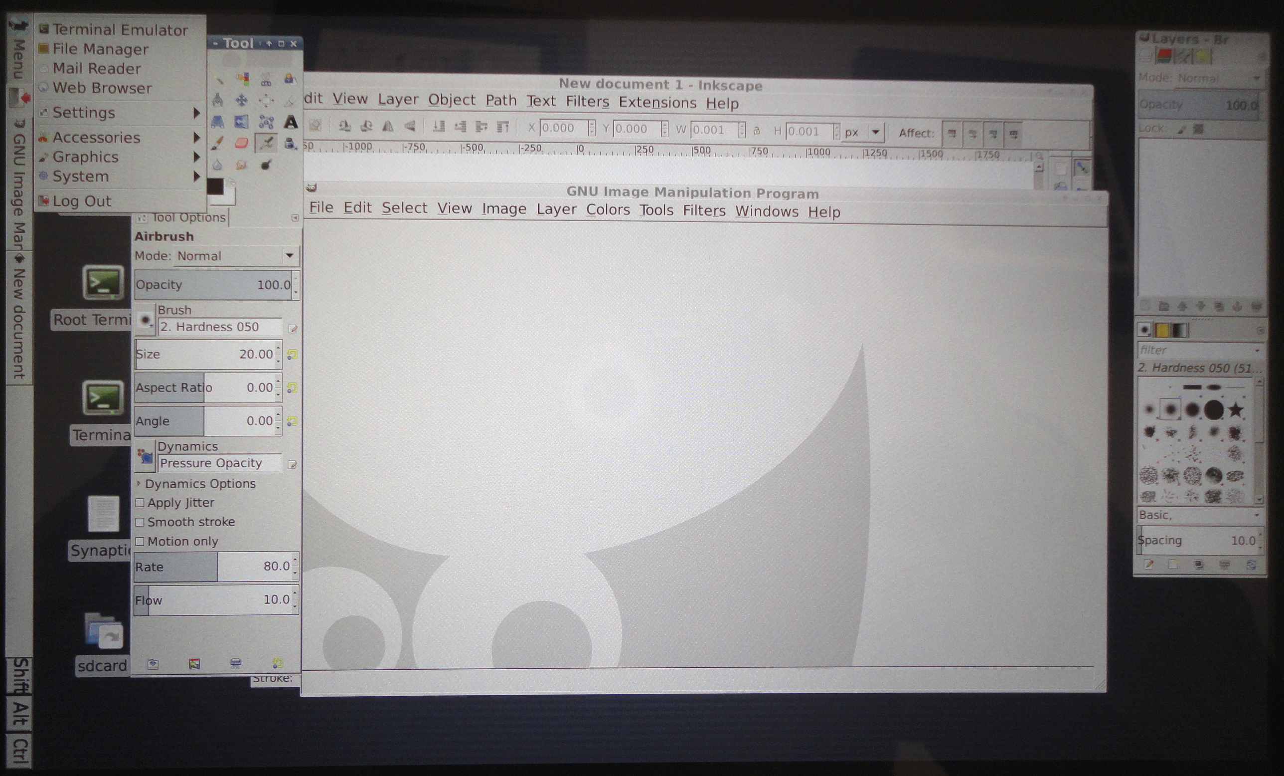 Gimp y Inkscape, sobre una capa Linux sobre el Android.